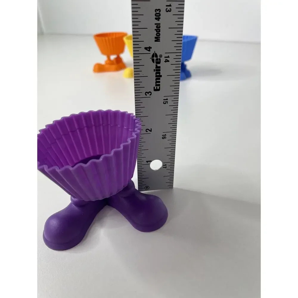 Wilton Silicone Cupcake Muffin Holders Feet Set Of 4 Bake‎ Party 3D Bake